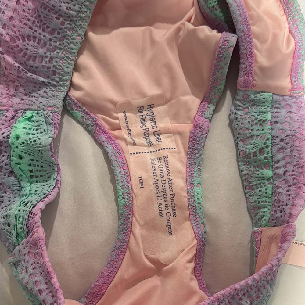 Colorful Bikini Set - Picture 6 of 9
